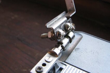 ремонт петель ноутбука киев